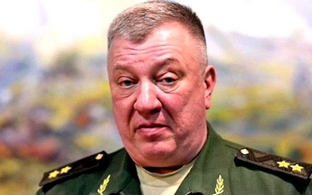 Помощник депутата Госдумы Андрея Гурулёва из Забайкалья устроил пьяный дебош в самолёте