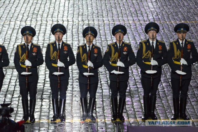 Спасская башня 2015