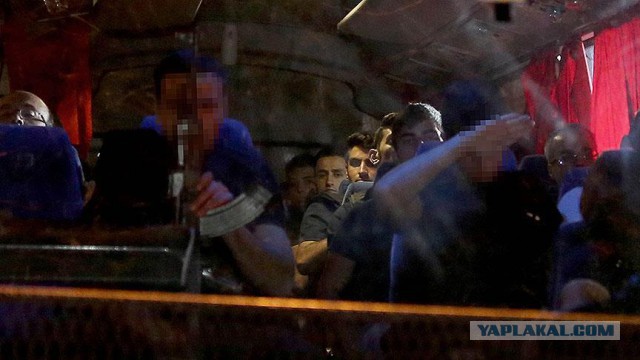Фоторепортаж: переворот в Турции - хроника событий