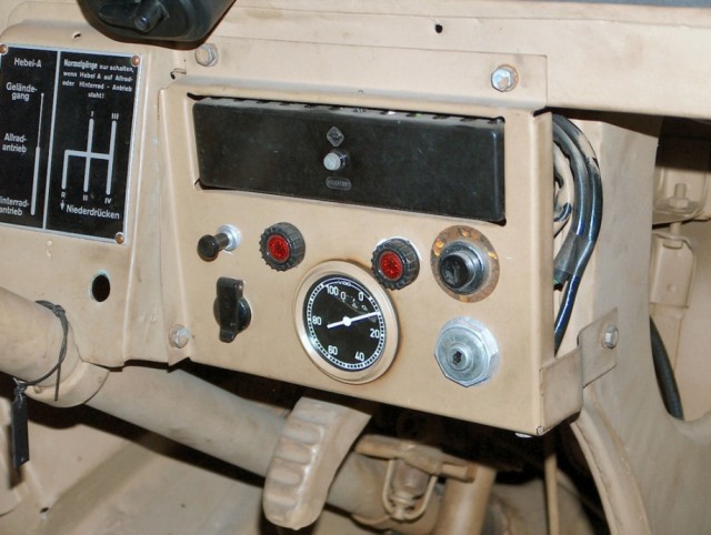 Жук-плавунец: тест-драйв Volkswagen Type 166 Schwimmwagen