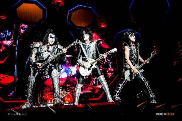Kiss - Dynasty. История создания