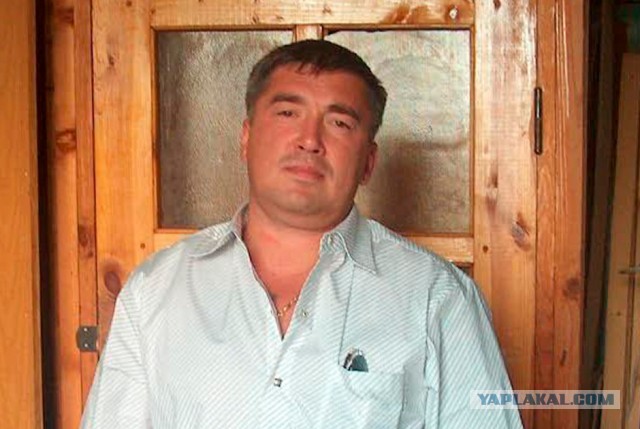 Он создал одну из самых жестоких банд России. Его киллеры истребляли воров в законе