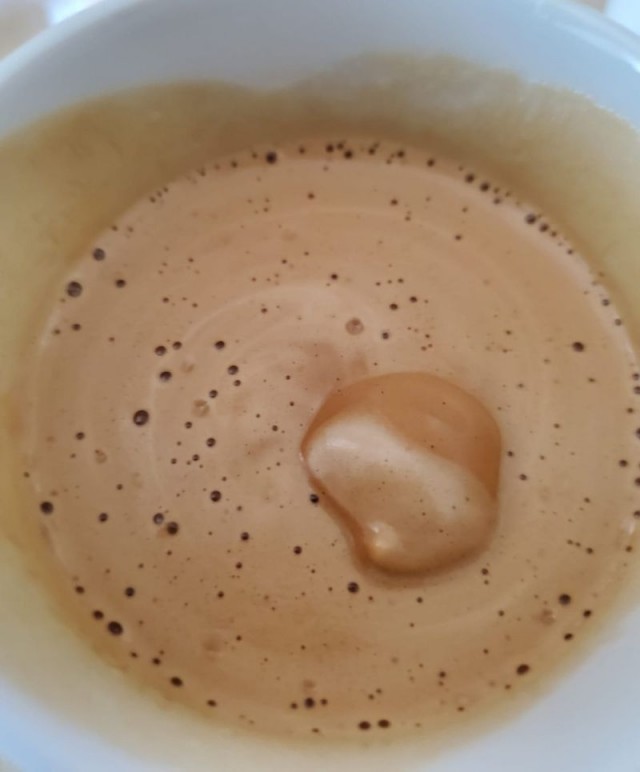 Кофе Дальгона и йогуртный торт.