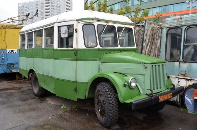 Автомобильный завод «Урал» показал автобус для Арктики