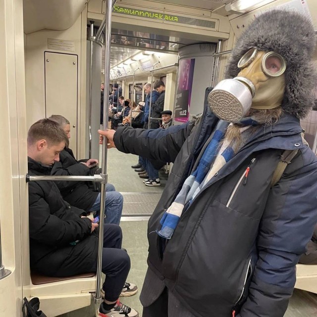 Модники из российского метро