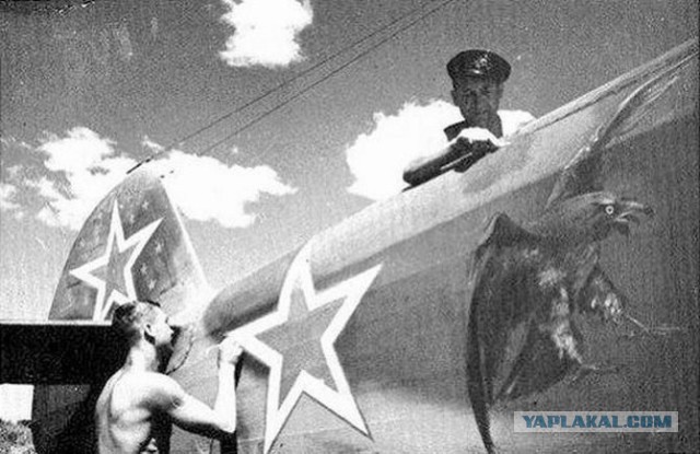 Рисунки на советских самолетах