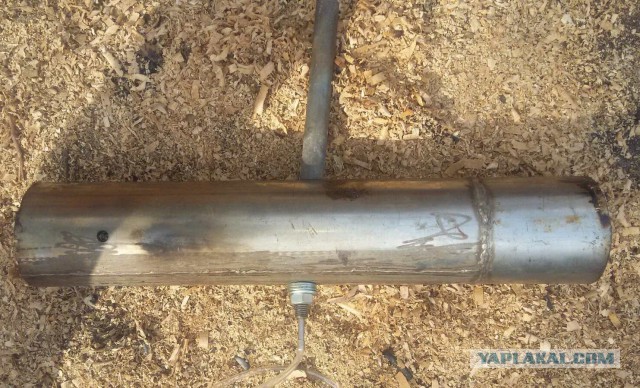 Делаем дымогенератор для копчения.