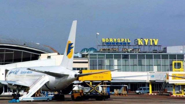 Работники украинских аэропортов будут делать вид, что не знают русский язык