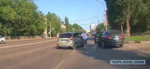 Новый наезд на пешеходов в Воронеже