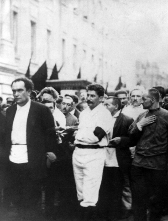 Несколько исторических фото в хаотичном порядке