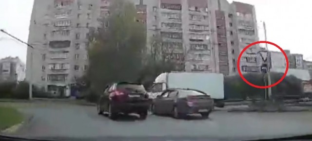 Закусились