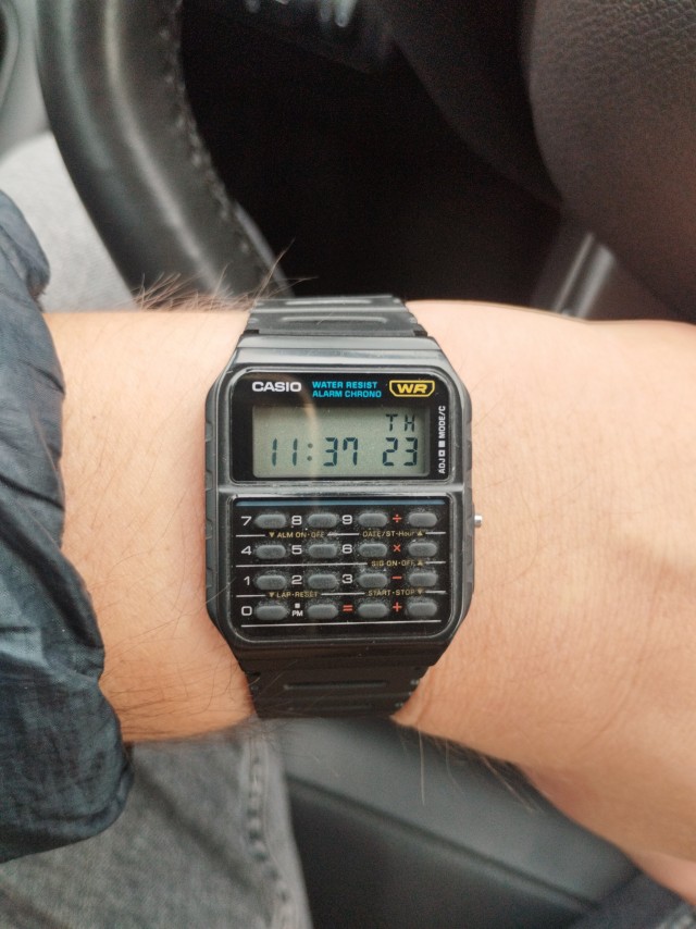Casio перевыпустила часы Марти МакФлая