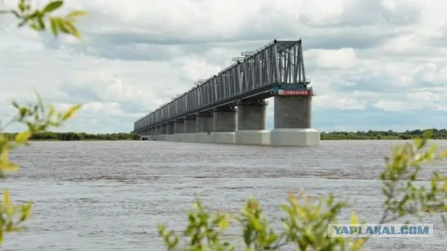 РФ и Китай построят новую железную дорогу