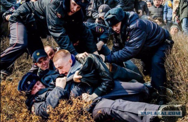 Задержания происходят на антикоррупционных акциях «Он нам не Димон»