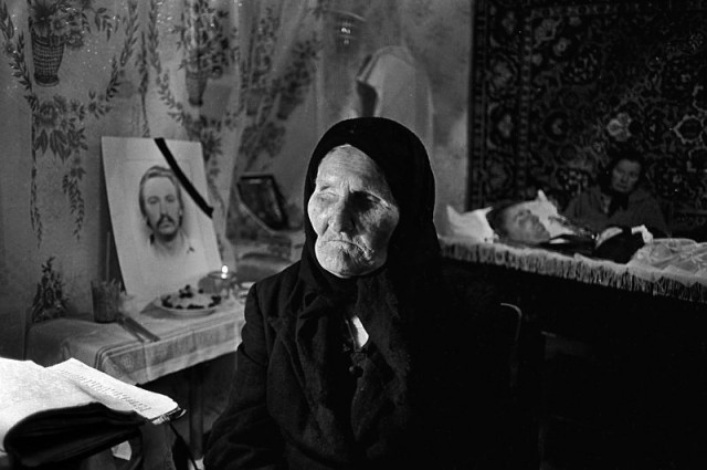 Уголек Донбаса 90-х годов.