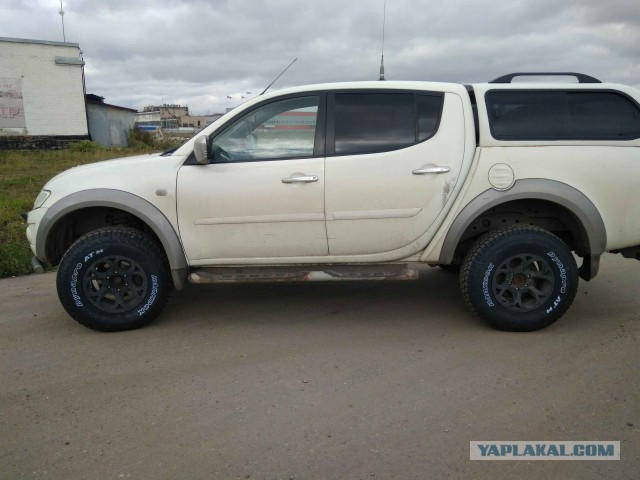 Обновленный пикап Mitsubishi L200: дизайн и «автомат»