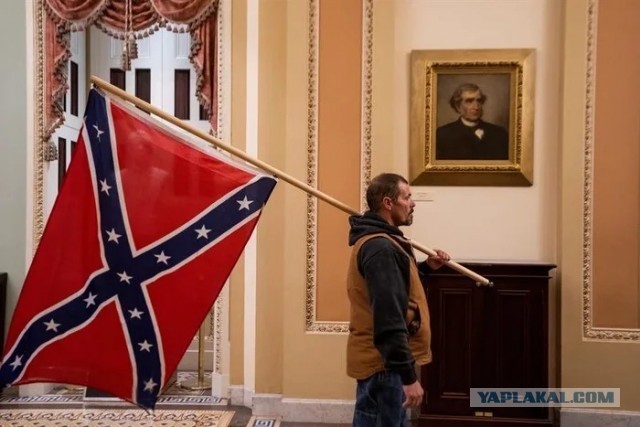 USA новый старый флаг дома!