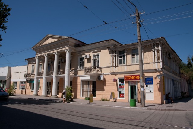 Негламурный курорт Крыма