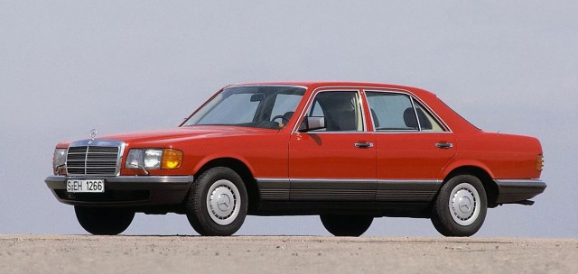 45 лет Mercedes-Benz W126