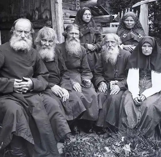 Путин продлил право на отсрочку от призыва для старообрядцев