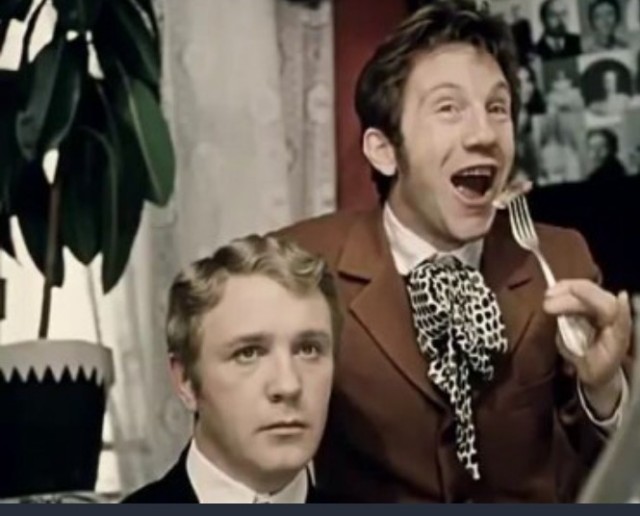 Оно ест... И может отплясывать