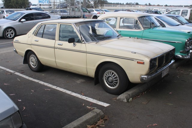 Datsun 200b