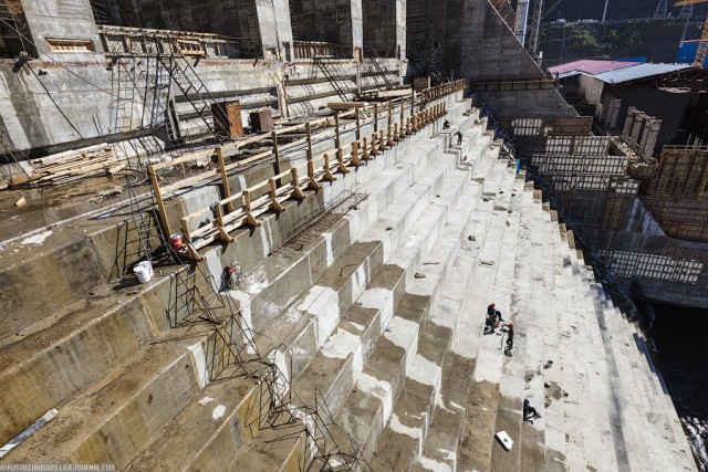 Богучанская ГЭС