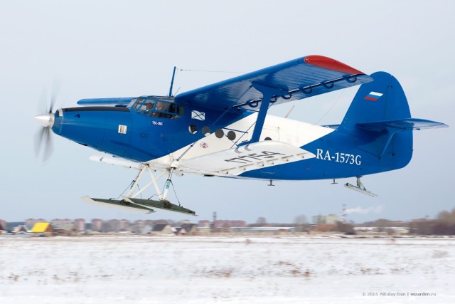 В Совфеде предлагают возобновить выпуск Ту-334 из-за "недостатков SSJ-100"