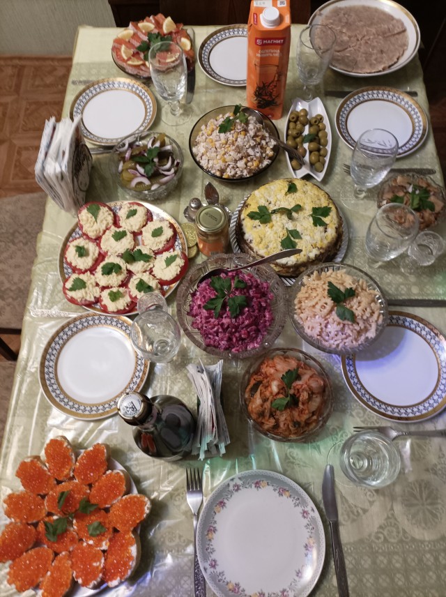 Какой стол, такой и стул!