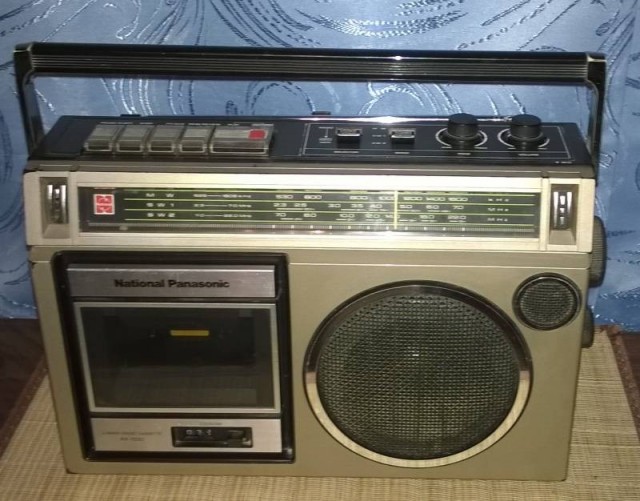 Продаю National panasonic.