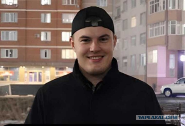 Три дня без связи шел в Махачкалу: парень с аутизмом на себе вынес из потопа 23 человека – ему подарили 5 млн и квартиру
