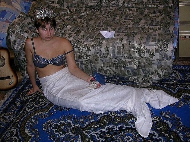 Ученые исследуют мумию русалки