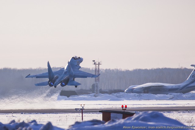Пополнение ВВС России: 8 новых самолетов за один день