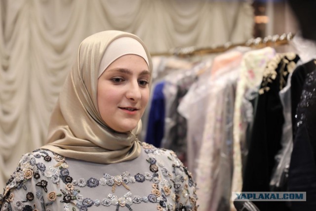 Дочь Рамзана Кадырова открыла магазин интимного женского белья в Чечне