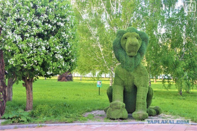 Сквер в Екатеринбурге, где хотели построить храм