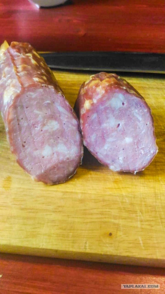 Про колбасу замолвлю слово