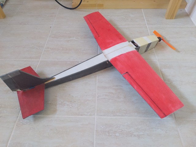 Из мусора