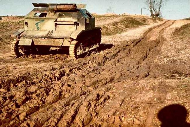 Цветные фотографии бронетехники времён Второй мировой войны