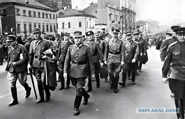 1986, 7 ноября, Москва, Красная площадь, Саня Сырский.