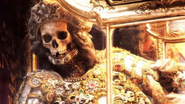 Самая дорогая находка на дне океана. Никто не может её достать