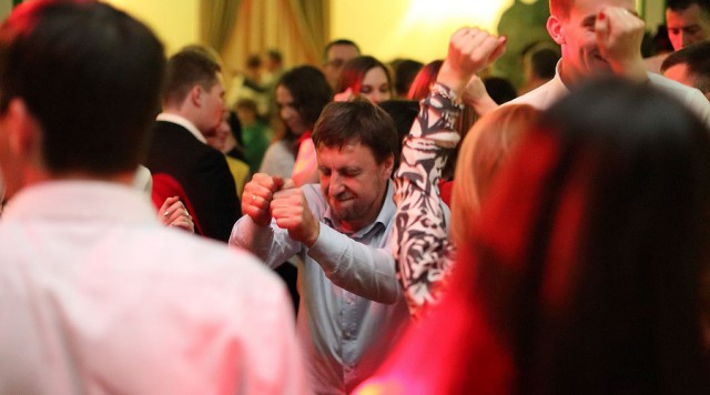 10 ужасных людей, которых можно встретить на свадьбе