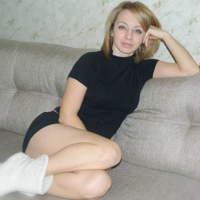 К поцелуям зовущие тёти