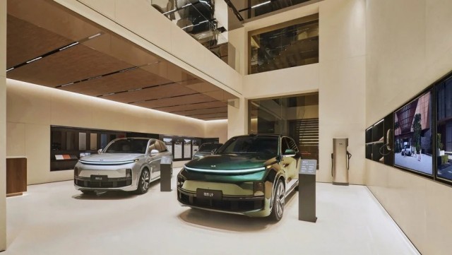 Названы 10 российских регионов, где никто не покупает новые автомобили