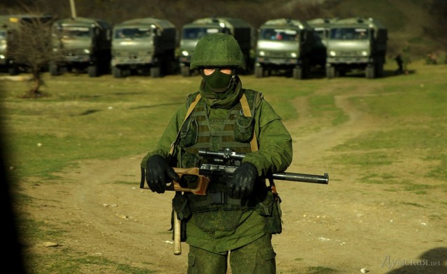 Российских войск в Крыму нет. ТОЧКА.