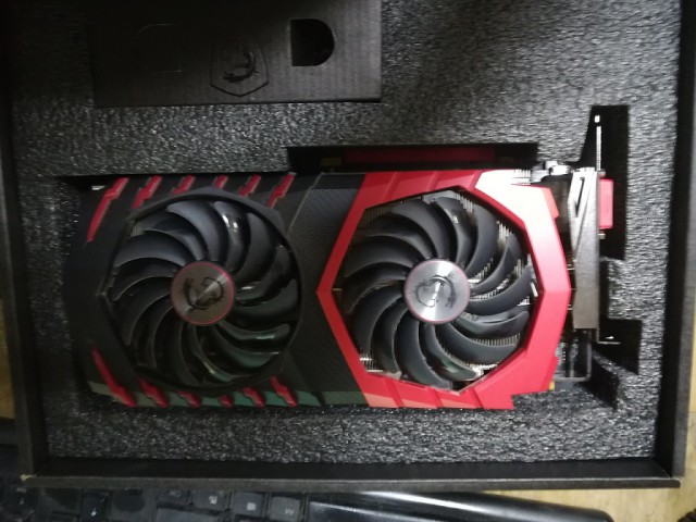 Видеокарта 11 GB MSI GTX 1080 Ti gaming 11G продам