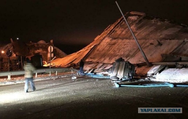 В Оренбурге рухнул мост на улице Терешковой