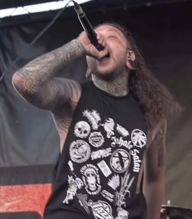 Как по одежде вычислить психически больного человека