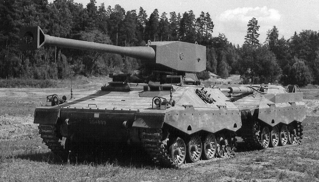 Российский двухзвенный танк будущего