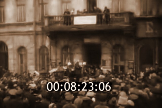 Красный гусар против белых казаков