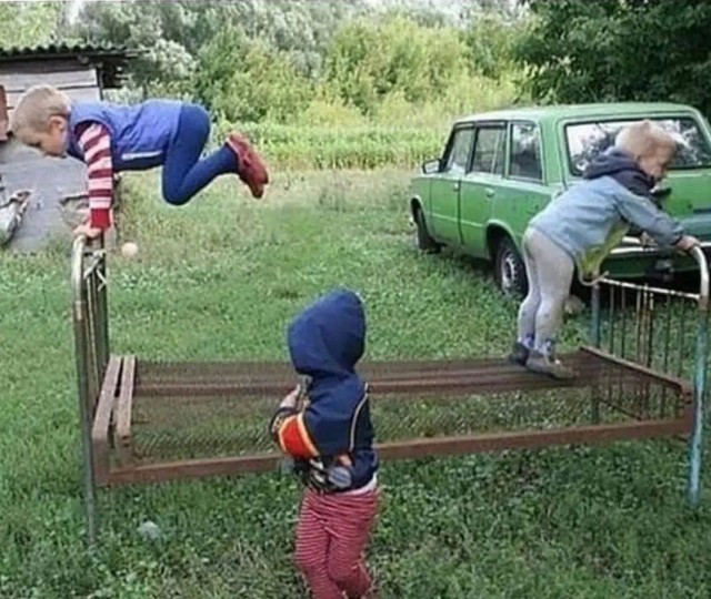 Вот так и пролетает жизнь... пока ты ждал ПяТнИцу!